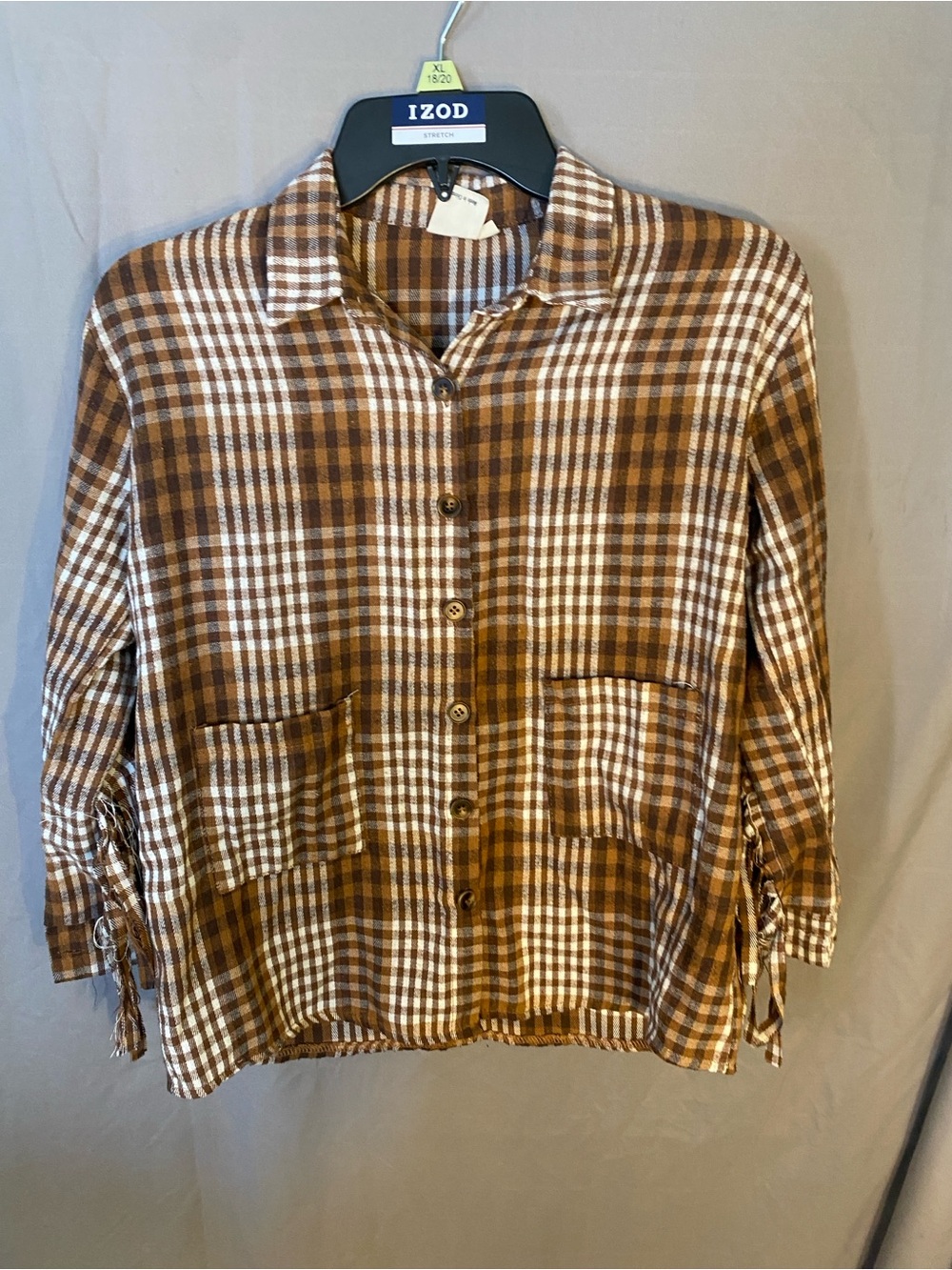 IZOD Brown Plaid Long Sleeve Button-Down Shirt